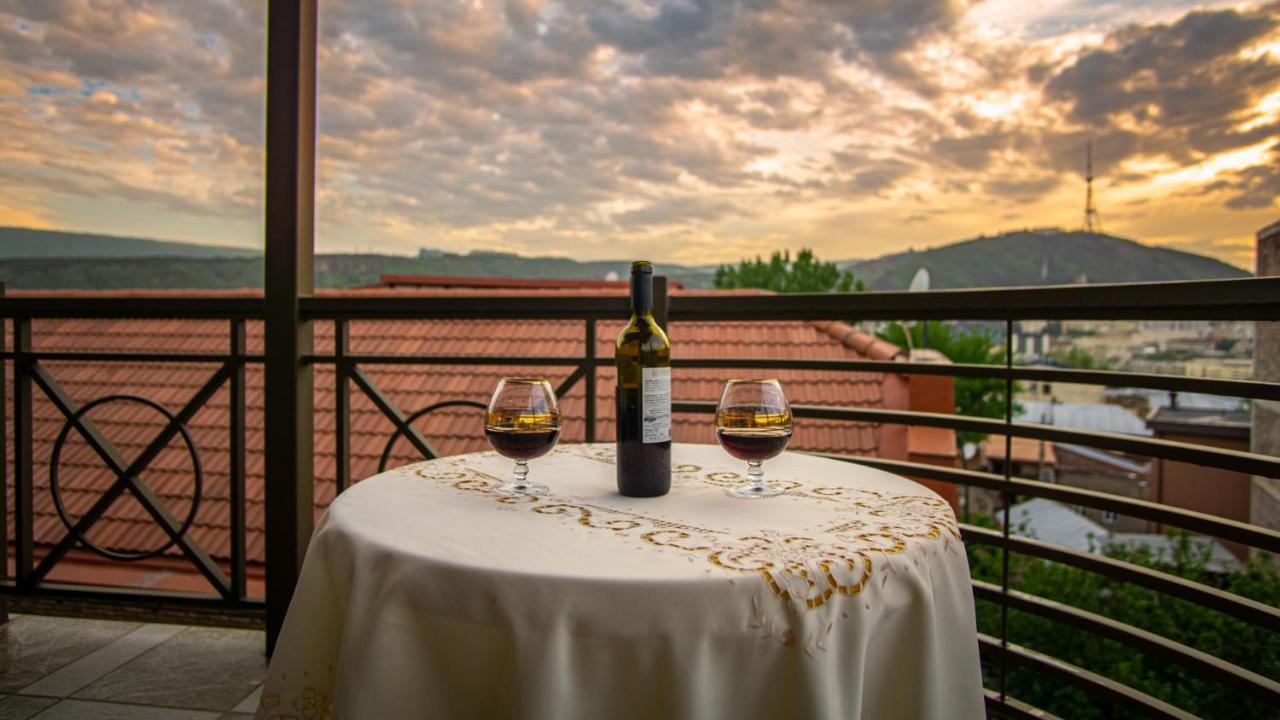 Aia Hotel Τυφλίδα Εξωτερικό φωτογραφία