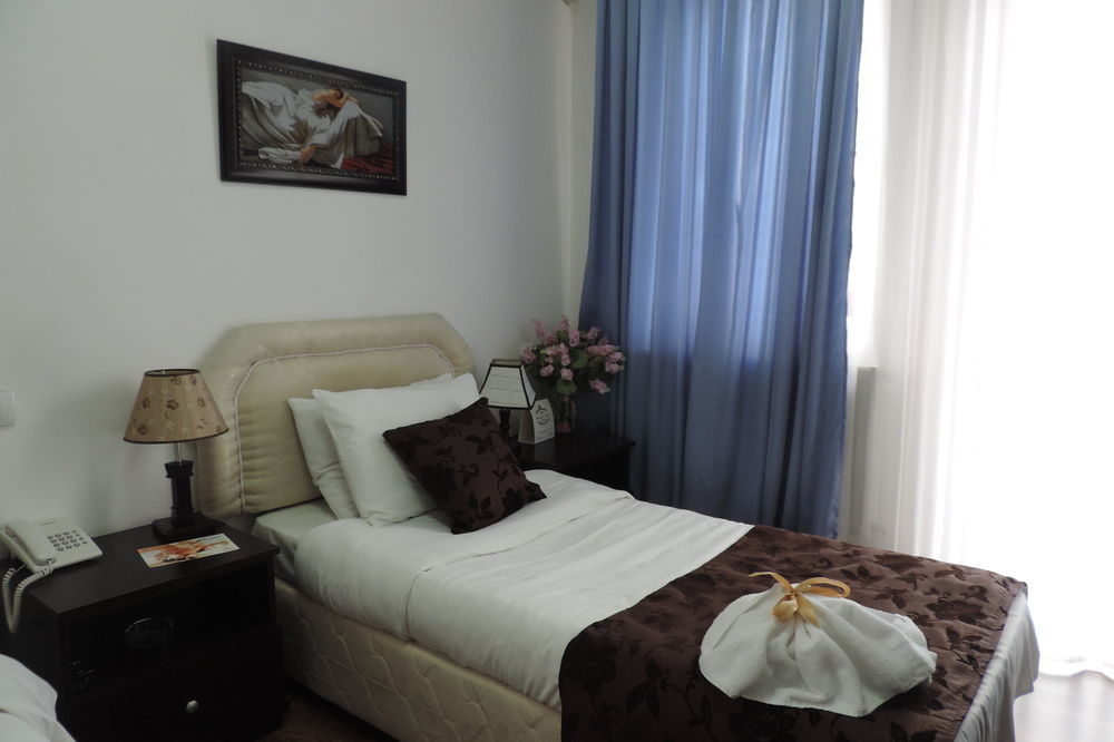 Aia Hotel Τυφλίδα Εξωτερικό φωτογραφία